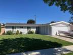 Nestled in between in Canyon Country - Apartments in Santa Clarita, CA