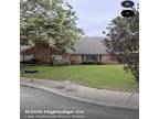 Rental listing in Lake Highlands Estates, Dallas. Contact the landlord or