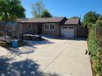 25041 De Wolfe Rd, Newhall, CA 91321