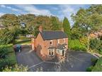 4 bedroom Detached House for sale, Strathmore Road, Rowlands Gill