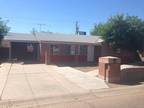 3BD, 2BA CENTRALLY LOCATED PHOENIX HOME ON A LARGE LOT! 4339 W Clarendon Ave