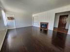 Triplex Unit, Near Downtown - Apartments in Lancaster, CA