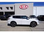 2022 Mitsubishi Outlander White, 30K miles