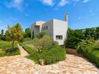 Beautiful 5 bedroom villa for sale in Rafina, Greece