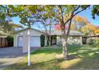 1119 E 8th St, Davis, CA 95616