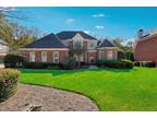 4043 Hickory Fairway Dr, Woodstock, GA 30188