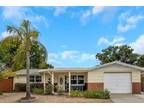 5611 Dolores Dr, Holiday, FL 34690