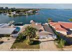 450 Palm Island NE, Clearwater, FL 33767