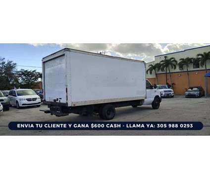 2014 Ford E350 Super Duty Cutaway for sale is a White 2014 Ford E350 Super Duty Car for Sale in Miami FL