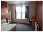 Rent a 5 bedroom house of m² in Cambridge (Cambridge Road - Portswood)