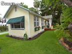 Rental listing in Dunedin, Pinellas (St. Petersburg). Contact the landlord or