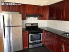 Rental listing in personr Heights, Brooklyn. Contact the landlord or property