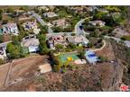 3805 Campus Dr - Houses in Thousand Oaks, CA