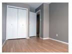 Rent a 3 room apartment of 807 m² in Saskatoon (612 Spadina Crescent W