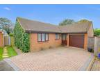 3 bedroom bungalow for sale in Saxon Close, Hythe, CT21