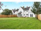 3 bedroom detached house for sale in Bowling Green Avenue, Cirencester