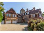 6 bedroom detached house for sale in Stone Road, Broadstairs, CT10 - 36007887 on