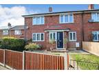 4 bedroom end of terrace house for sale in Hinkler Road, Thornhill, SO19 6DH