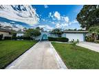 1862 Del Robles Dr, Clearwater, FL 33764