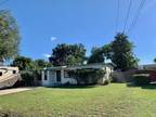 2310 Dawnwood Ln, Orlando, FL 32809