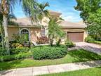 9233 Via Grande W, Wellington, FL 33411