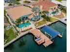 19 Leeward Island, Clearwater, FL 33767