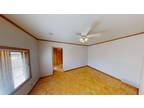 208 1st St NE Mandan, ND