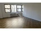 Rental listing in Midtown-East, Manhattan. Contact the landlord or property
