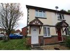 2 bedroom end of terrace house to rent in Barnsley Close