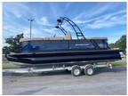 2023 Starcraft SLS 3 TRITOON with 250HP Honda Outboard and Camper Boat for Sale