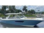 2021 World Cat 400 DC X Boat for Sale