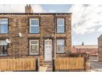 3 bedroom end of terrace house for sale in Worrall Street, Morley, LS27