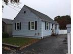 22 Pelican Rd, Quincy, Ma 02169