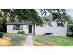 3504 Newport Dr