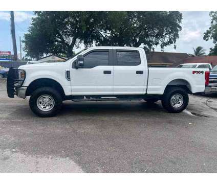 2019 Ford F250 Super Duty Crew Cab for sale is a White 2019 Ford F-250 Super Duty Car for Sale in Miami FL