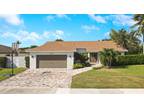 17723 Foxglove Ln, Boca Raton, FL 33487