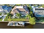 590 17th Ave S, Naples, FL 34102