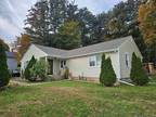 47 Brown St, Bloomfield, CT 06002