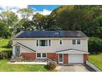 25 Rockwood Dr, Waterford, CT 06385