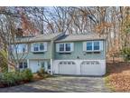 38 Heritage Rd, East Lyme, CT 06333