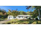 31 N Forest Cir, West Haven, CT 06516