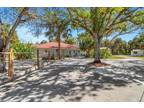 670 14th Ave NW, Naples, FL 34120