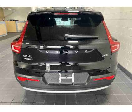 2024NewVolvoNewXC40NewB5 AWD is a Black 2024 Volvo XC40 Car for Sale in Moline IL