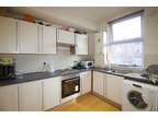 6 bedroom terraced house to rent in Trelawn Terrace, Headingley, Leeds
