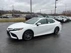 2024 Toyota Camry Hybrid HYBRID SE CVT