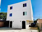 900 W 76th St - Townhomes in Los Angeles, CA