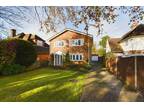 Green Road, High Wycombe HP13, 4 bedroom detached house for sale - 66094500