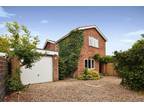 Langley Way, Hemingford Grey Huntingdon PE28, 4 bedroom detached house for sale