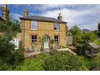 3 bedroom link detached house for sale in Oakwell Cottage, Church Hill