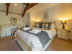 Gonwin Manor Drive, Carbis Bay TR26, 3 bedroom barn conversion to rent -